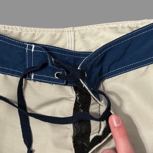 Quiksilver 90s VTG Ripstop 20" Boardshorts Tan/Blue Size 36 GUC RARE - Picture 3 of 9
